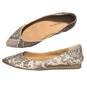 Lucky Brand Snake Look Bylando Flat